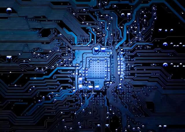 爱立信CEO发出警告:全球5G或6G标准分裂,中国通信会更强大