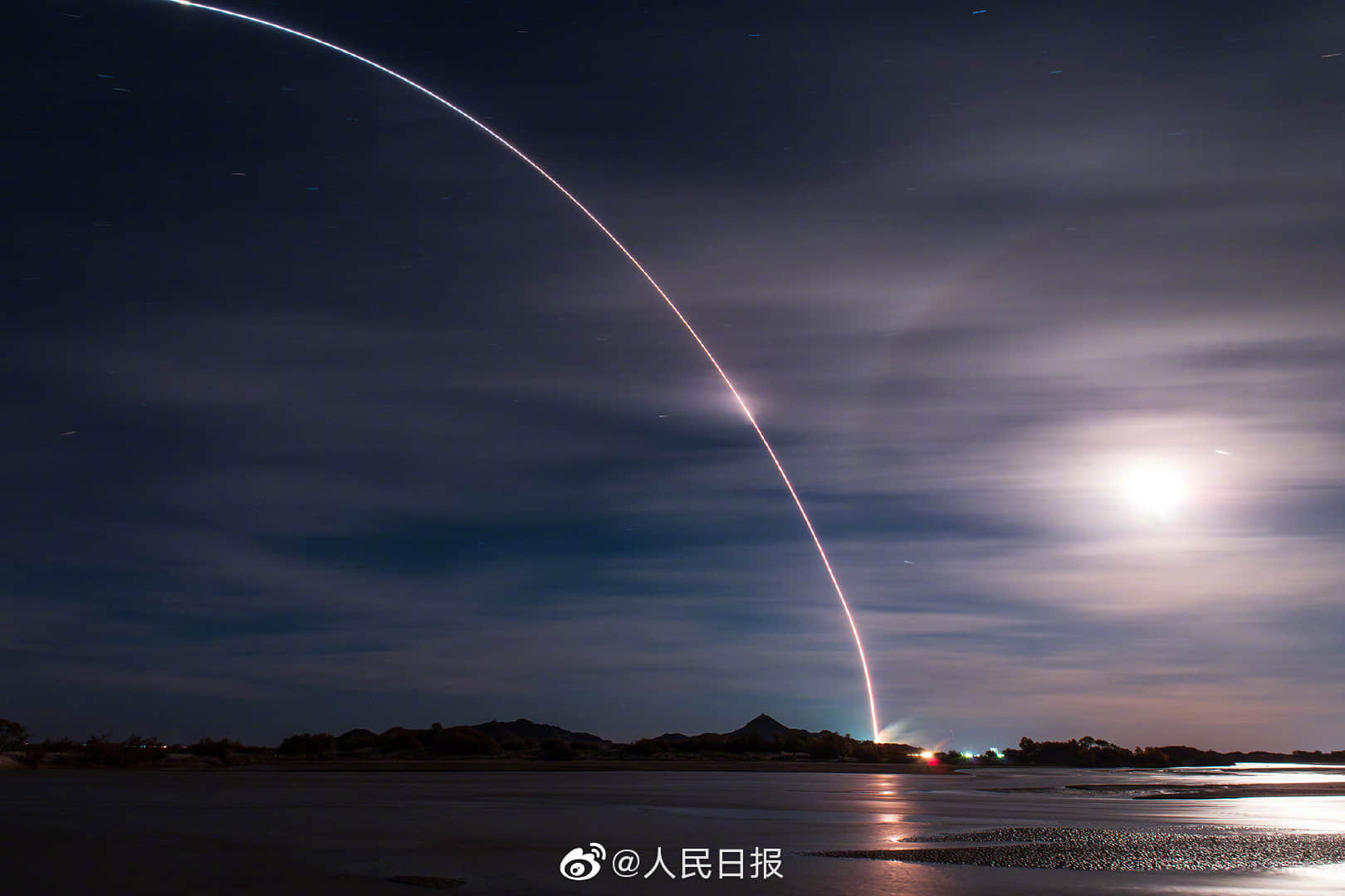 神舟十三号已成功对接空间站