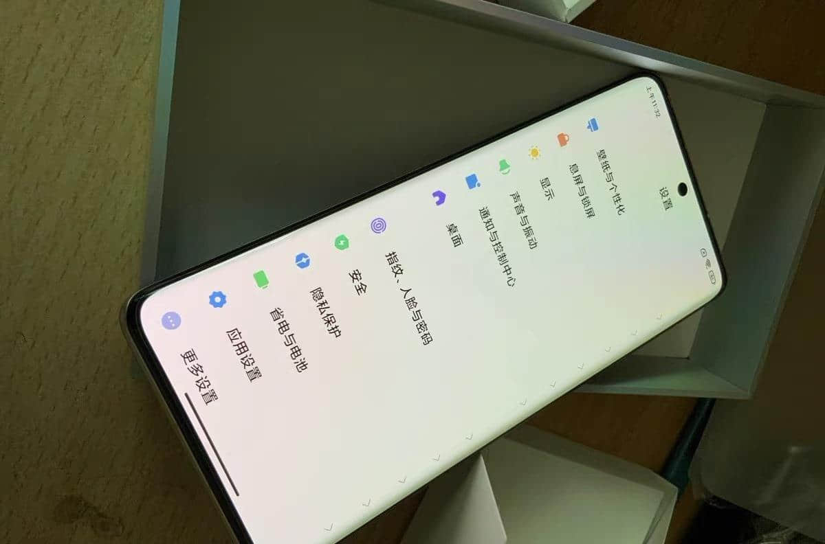 不超过3000元,4款不错的曲面屏手机推荐,有两款采用1亿像素主摄