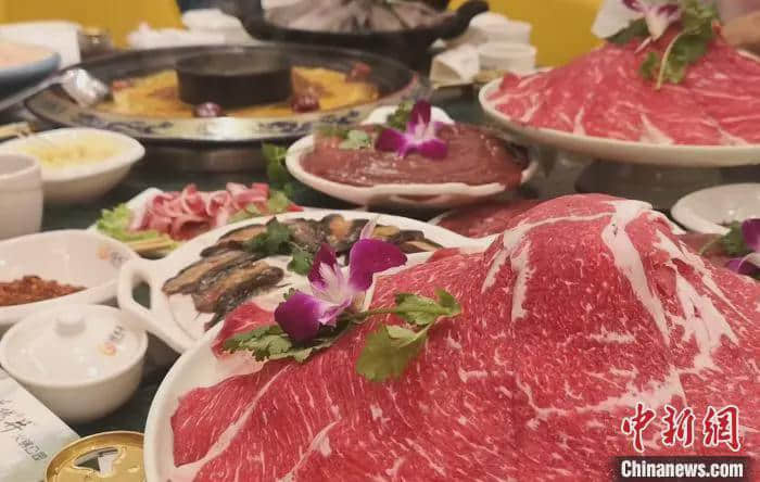 “双11”临近,近30万年轻人说:不买