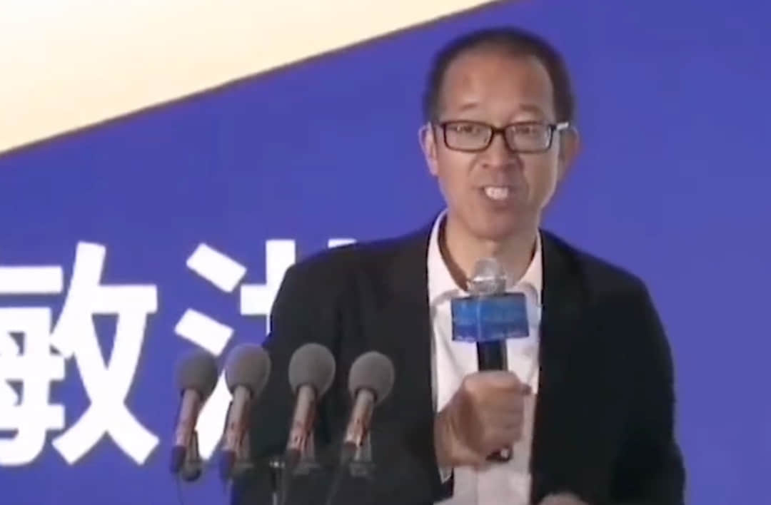 新东方不应照搬李佳琦