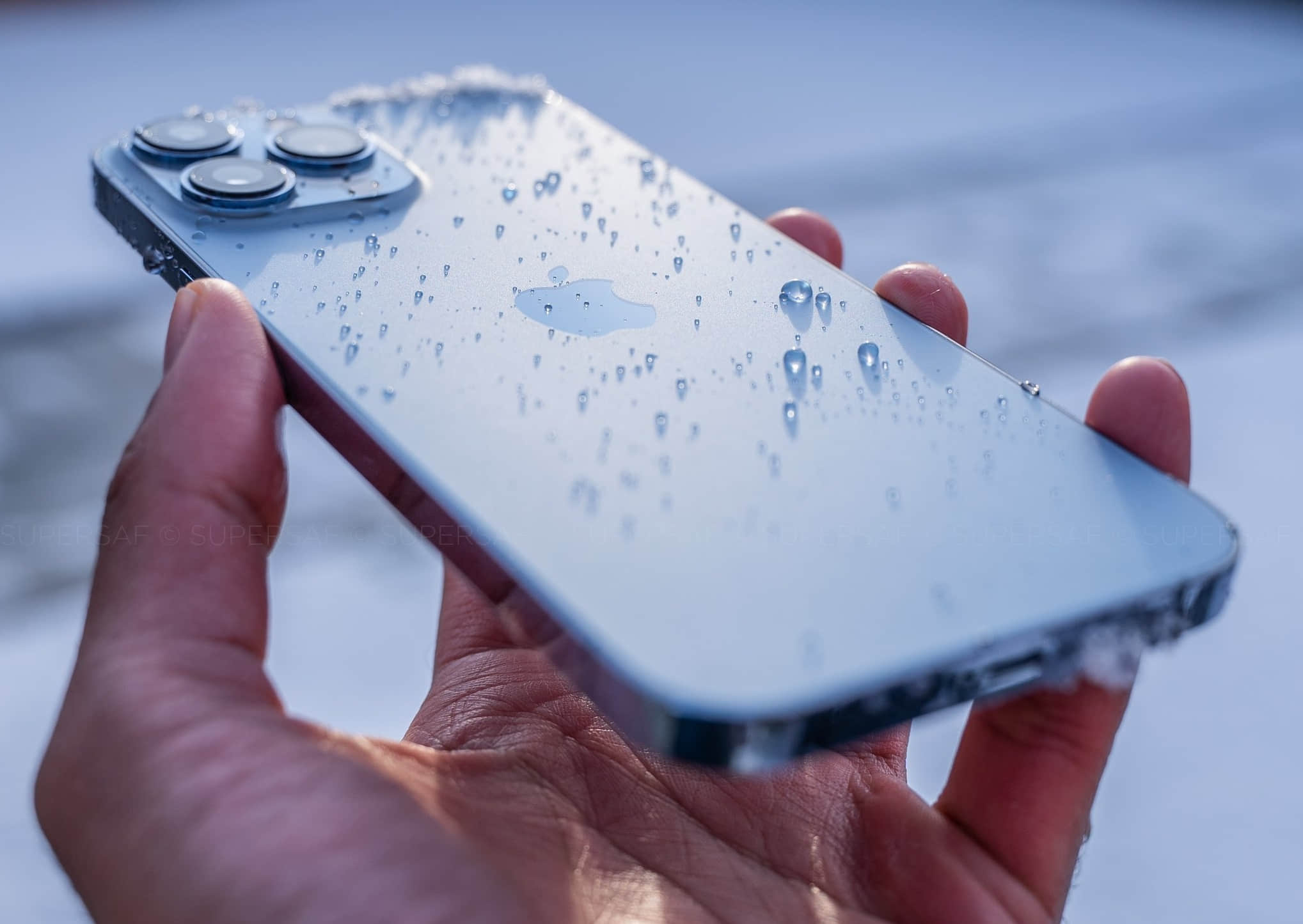 十多年来首次!日媒曝光iPhone和iPad生产暂停了几天