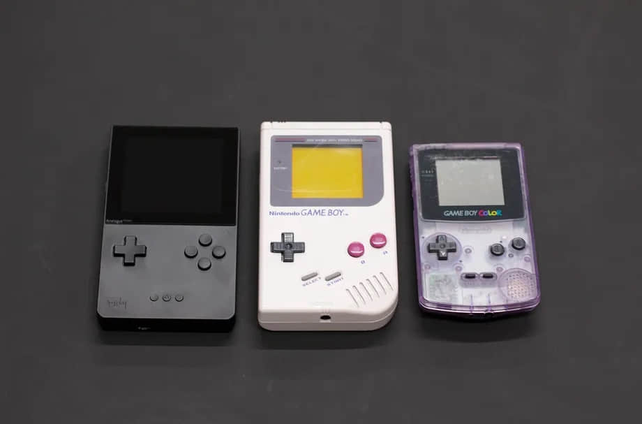 插卡式复古掌机Analogue Pocket评测:GBA SP的超进化版