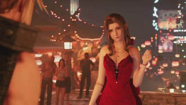 FF7重制版登陆PC一星期,克劳德就穿上女装战斗了