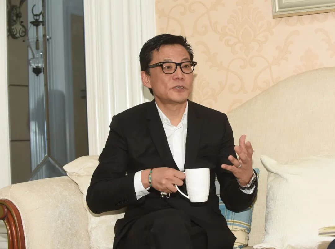 李国庆:不敢带书,因为我还是当当大股东,跟现妻竞争不合适