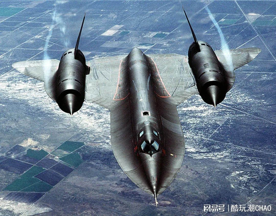从未被击落的神话—乐高Ideas作品SR-71黑鸟式侦察机获万票支持