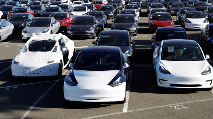 特斯拉2021年交付93.6万辆新车 同比增长87%