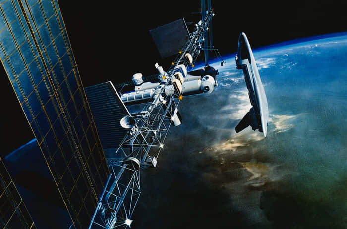 新年首发 SpaceX成功将49颗星链卫星送入轨道
