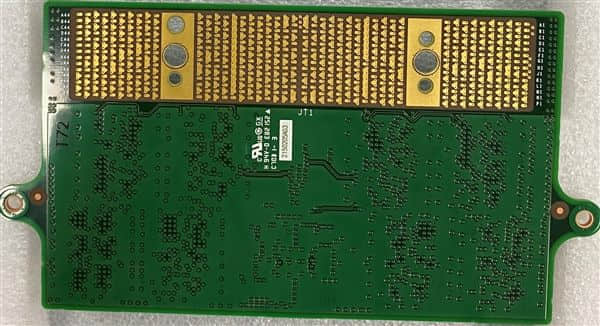 革命性CAMM DDR5内存正式发布：单条轻松128GB、还薄了57％