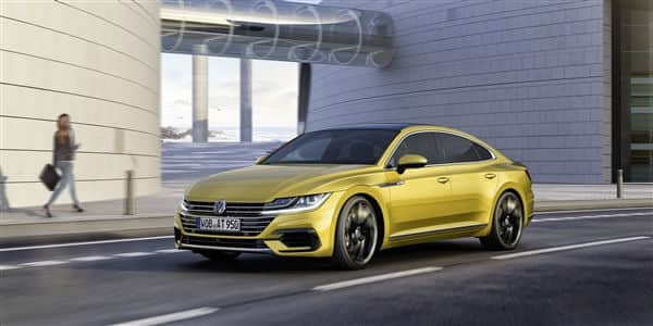 SUV、电车进一步侵占生存空间！大众Passat三厢版海外停产