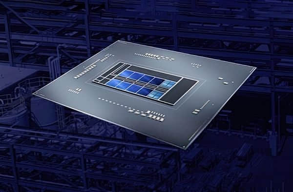 Intel 12代顶级座驾首曝：第一次看到新接口