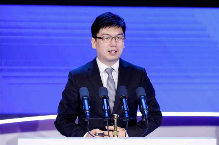 商汤上市启示录：一部「管理艺术」与「技术演化」史