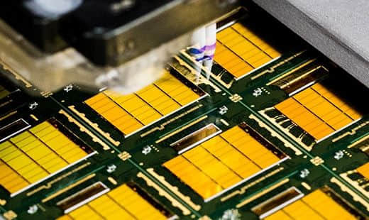 三星内存技术突然落后！决定中断12nm DRAM芯片开发：直上11nm