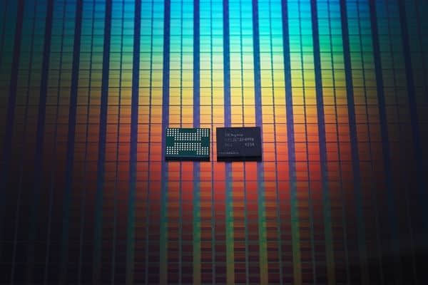 全球首款SLC闪存PCIe 4.0 SSD诞生：最大3.2TB
