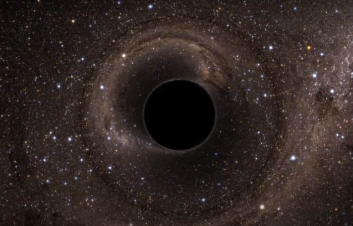 新模型表明黑洞随着宇宙的膨胀而增加质量