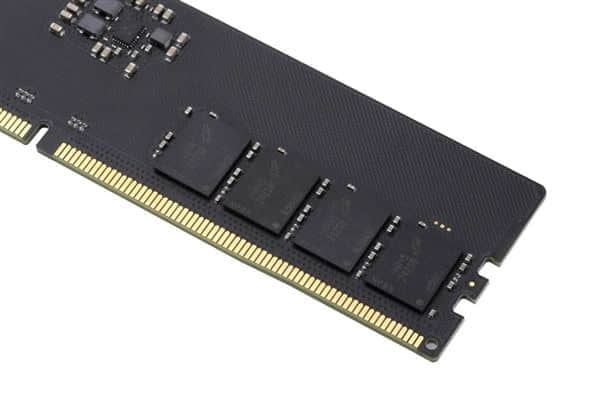 七彩虹DDR5内存曝光：两种款式 下个月见