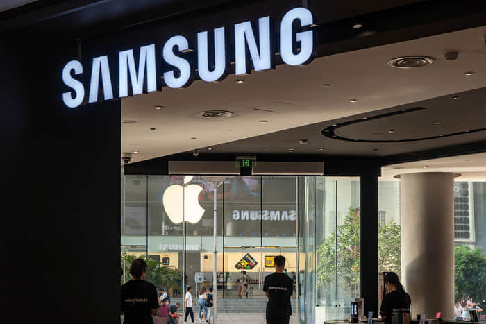 三星再犯错：营销材料中引用了苹果的iPhone