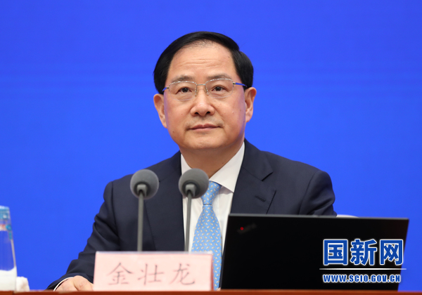 工信部金壮龙：锚定三大方向 加大信息化与工业化深度融合
