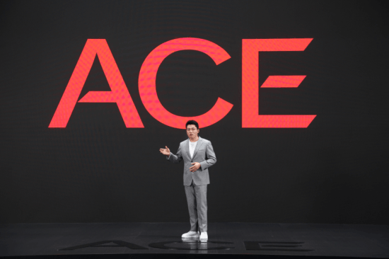性能王牌一加 Ace发布：定制版天玑8100-MAX+长寿版150W超级闪充