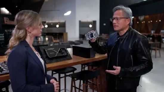 偶然性还是“先见之明”？英伟达CEO黄仁勋：每一个芯片都专注于AI技术