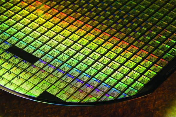 耗资3.2万亿卢布 俄罗斯将在2030年实现28nm芯片国产