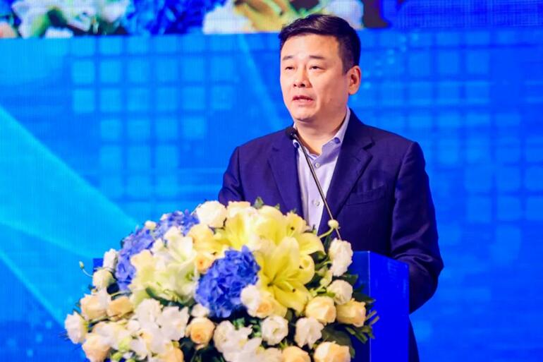 六院士专家共话工业互联网，为国内首个工业操作系统生态产业园开园