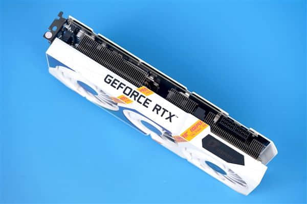 RTX 3060Ti加持 攀升ZERO剑客电脑主机图赏