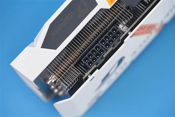 RTX 3060Ti加持 攀升ZERO剑客电脑主机图赏