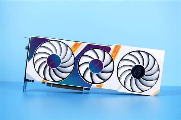 RTX 3060Ti加持 攀升ZERO剑客电脑主机图赏