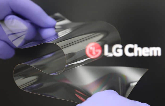 LG推出全新可折叠显示屏技术：像玻璃一样坚硬
