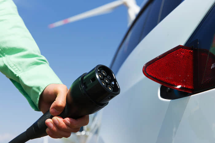 欧菲光全力发展新能源汽车：带动行业光学升级