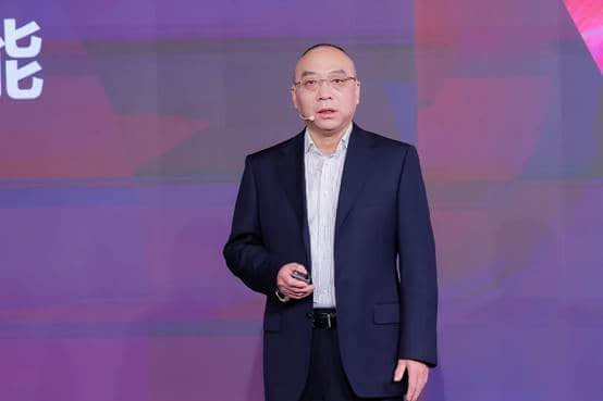 乌卡时代(VUCA)下，联想数字底座助力企业穿越周期