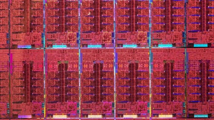 酷睿i9-13900K早期样品曝光：24C/32T、主频1.8GHz
