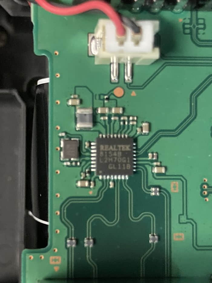 Switch OLED底座采用了能够以4K分辨率输出的芯片