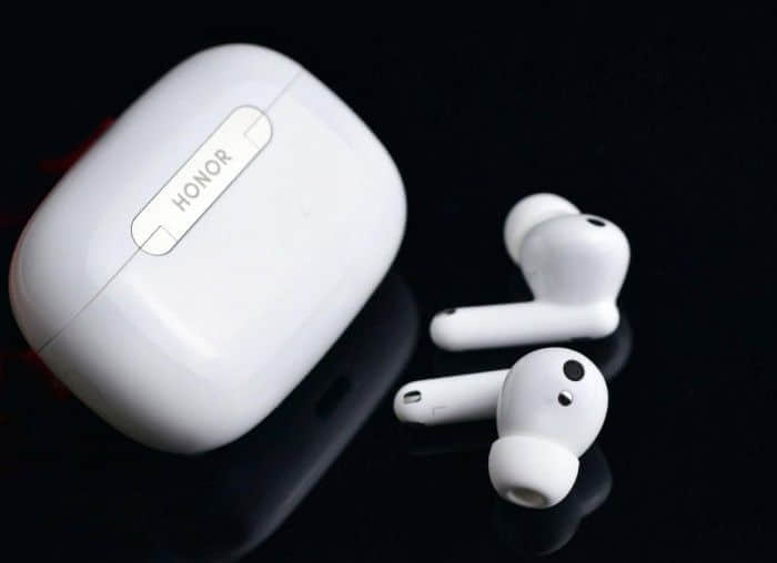 荣耀Earbuds 3 Pro上手体验 实用测温功能 动圈与陶瓷双单元加持