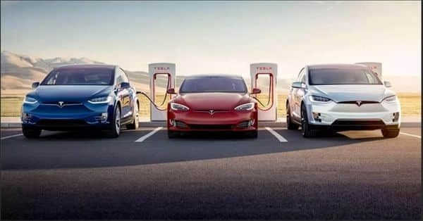 特斯拉：Model S跑20万英里后 电池衰减量仅为10%