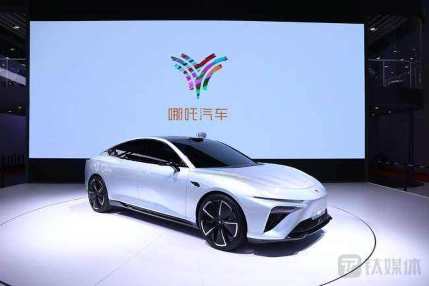 2021年造车新势力车企销量交卷，小鹏、蔚来、理想稳居前三