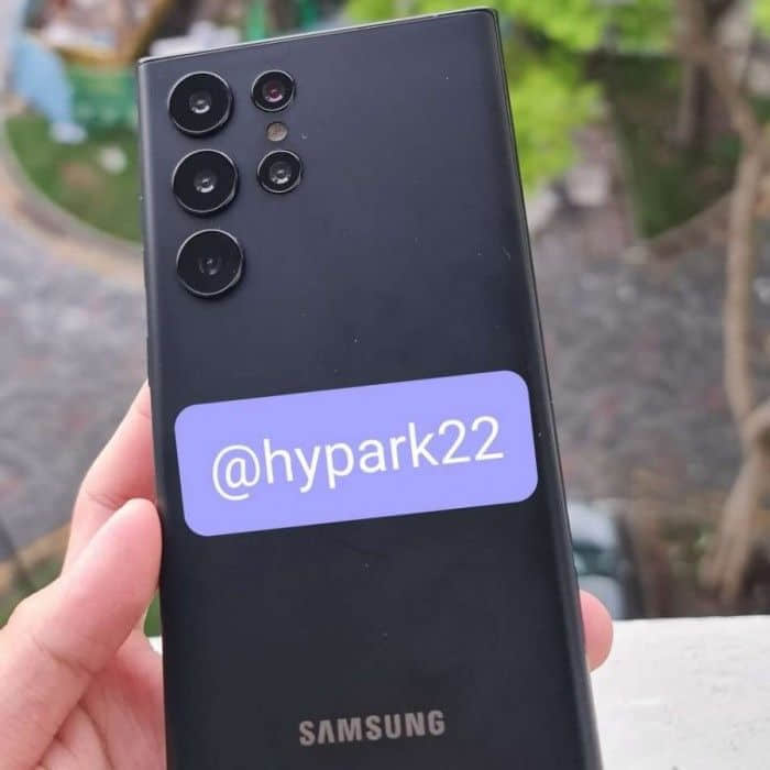 所有三款Galaxy S22机型都将使用新一代大猩猩玻璃Victus+