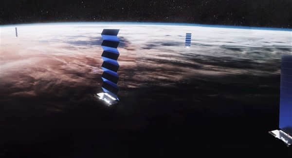 马斯克否认星链卫星挤占太空空间 还将继续发射