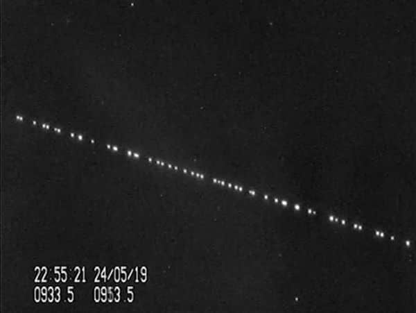 马斯克否认星链卫星挤占太空空间 还将继续发射