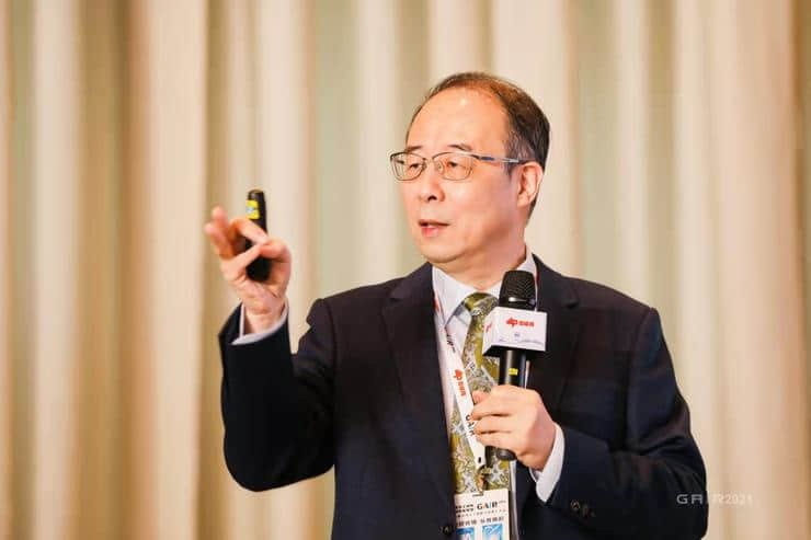 可解释AI先驱、深理工潘毅教授：AI制药，要多做「用结构找小分子」的逆向工程 | GAIR 2021