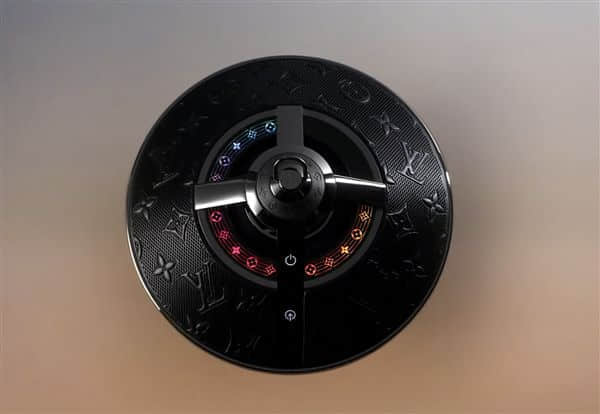 奢侈品牌LV推出2万元无线音箱：造型酷似飞碟