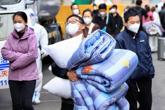10万用人缺口背后：郑州富士康的两难考验