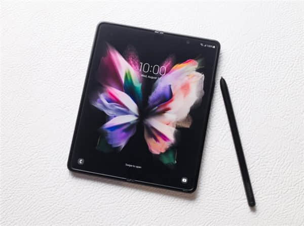 三星发布全新折叠屏Galaxy Z Fold3 5G：20万次开合