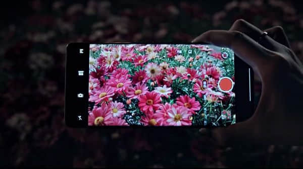 自研V1+芯片算力加持：vivo X80系列微光环境秒变“夜视仪”